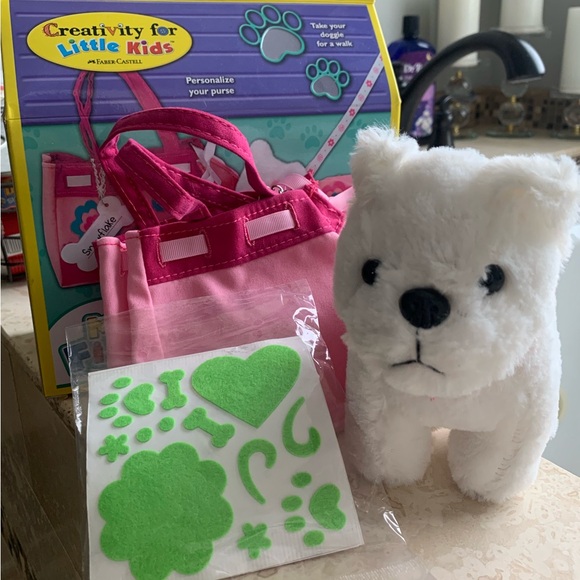 Creativity for Kids Designer Doggie Decorate & Play Plush Toy & Carrier Purse - Picture 3 of 3
